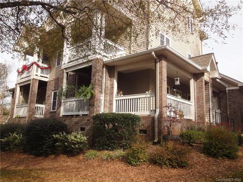 18805 Cloverstone Cir, Cornelius, NC 28031 photo 3