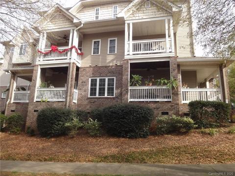18805 Cloverstone Cir, Cornelius, NC 28031 photo 2