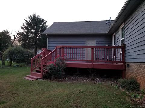 21202 Pine Ridge Dr, Cornelius, NC 28031 photo 2
