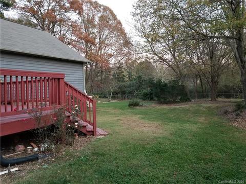 21202 Pine Ridge Dr, Cornelius, NC 28031 photo 3