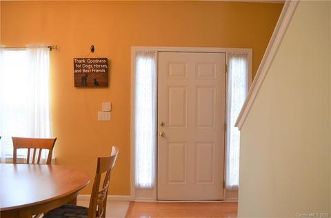 18478 Streamline Ct, Cornelius, NC 28031 photo 2