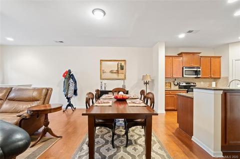 18307 The Commons Blvd, Cornelius, NC 28031 photo 12