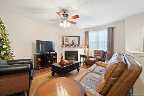 18307 The Commons Blvd, Cornelius, NC 28031 photo 18