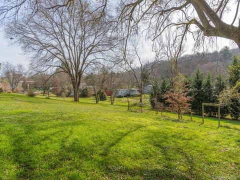 185 Painter St, Canton, NC 28716 photo 8