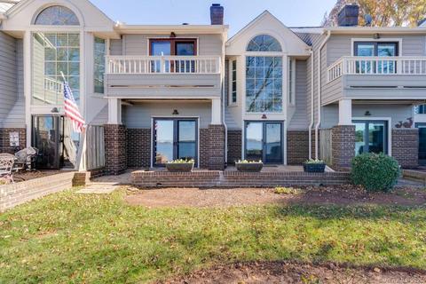 18507 Vineyard Point Ln, Cornelius, NC 28031 photo 2