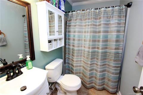 114 Sharon Pl, Hudson, NC 28638 photo 8