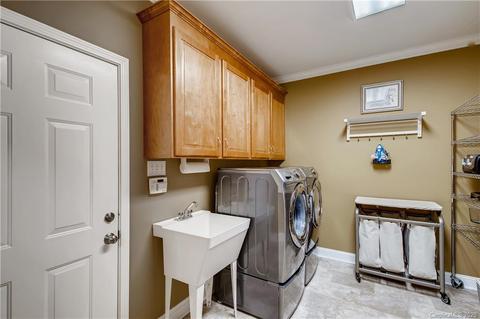 10768 Kingsview Dr, Davidson, NC 28036 photo 20