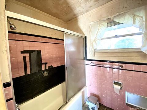 575 E Memorial Hwy, Harmony, NC 28634 photo 33