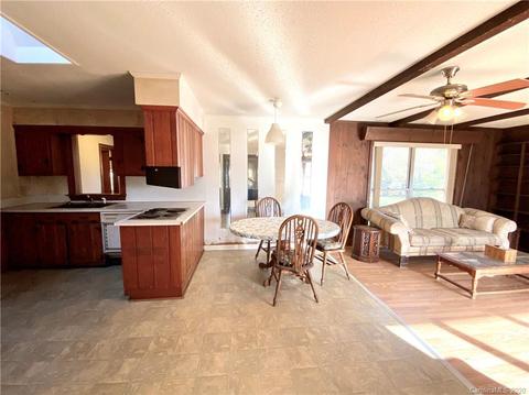 575 E Memorial Hwy, Harmony, NC 28634 photo 18