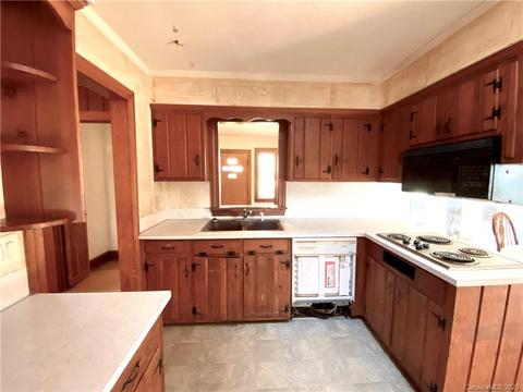 575 E Memorial Hwy, Harmony, NC 28634 photo 20