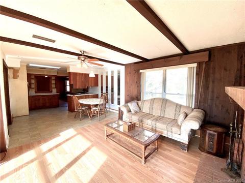 575 E Memorial Hwy, Harmony, NC 28634 photo 9