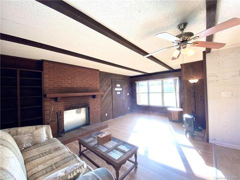 575 E Memorial Hwy, Harmony, NC 28634 photo 10