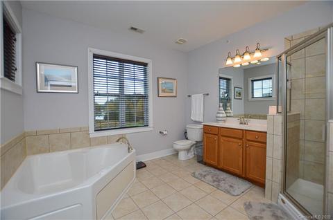 262 Harbour Place Dr, Davidson, NC 28036 photo 28