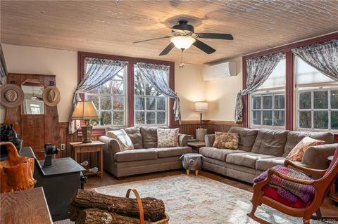 495 Sprinkle Branch Rd, Marshall, NC 28753 photo 7