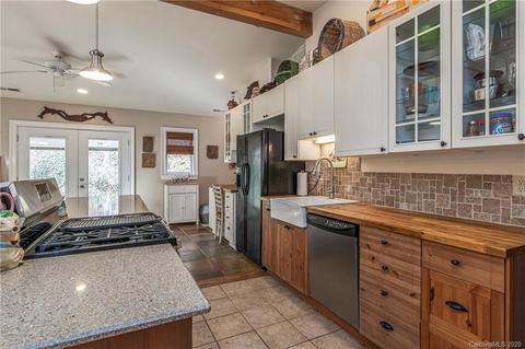 495 Sprinkle Branch Rd, Marshall, NC 28753 photo 10