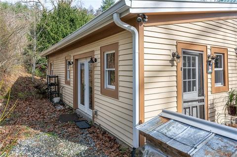 495 Sprinkle Branch Rd, Marshall, NC 28753 photo 35