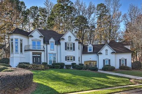 18934 River Falls Dr, Davidson, NC 28036 photo 1