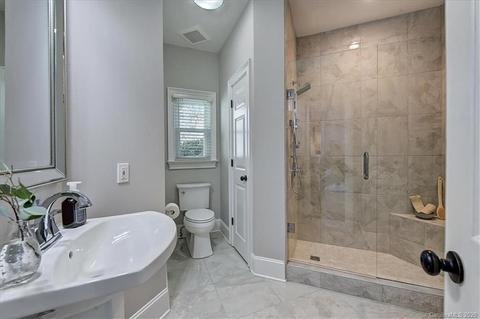 18934 River Falls Dr, Davidson, NC 28036 photo 7