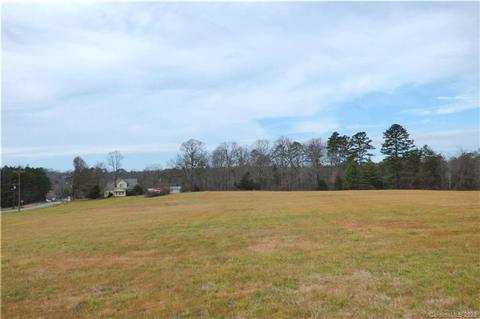 1820 Sipe Rd, Conover, NC 28613 photo 2