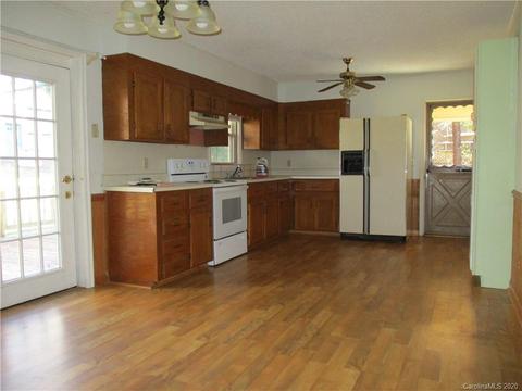 618 Lytle Mountain Rd, Marion, NC 28752 photo 5