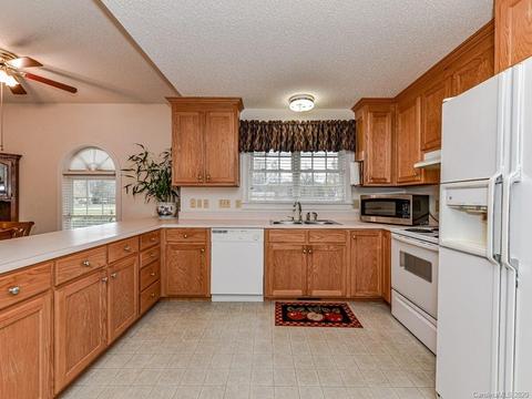 2153 Lancaster Ave, Monroe, NC 28112 photo 13
