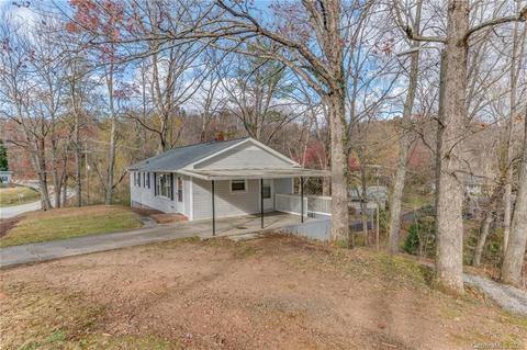 35 Mcdonald St, Tryon, NC 28782 photo 2