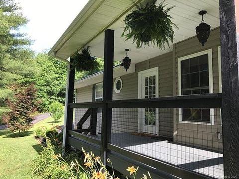 265 Berry Mountain Rd, Sylva, NC 28779 photo 1