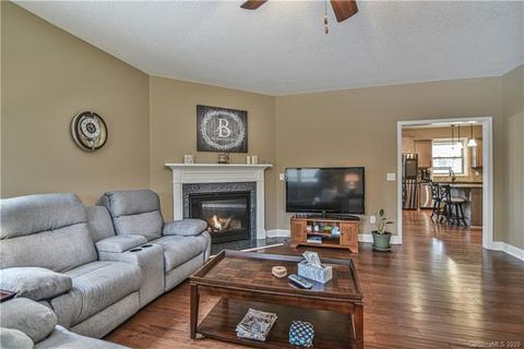 9 Maple St, Fletcher, NC 28732 photo 8