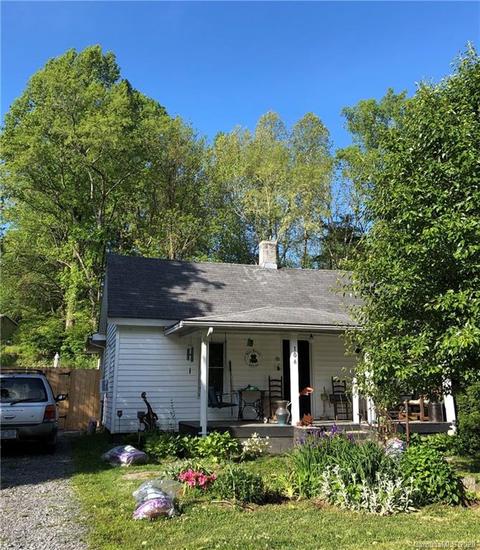 106 E Appletree St, Brevard, NC 28712 photo 1