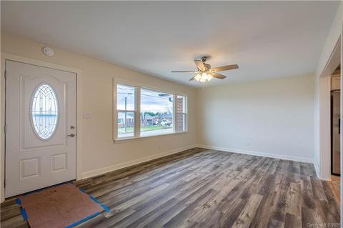 117 Stephens Dr, Morganton, NC 28655 photo 4