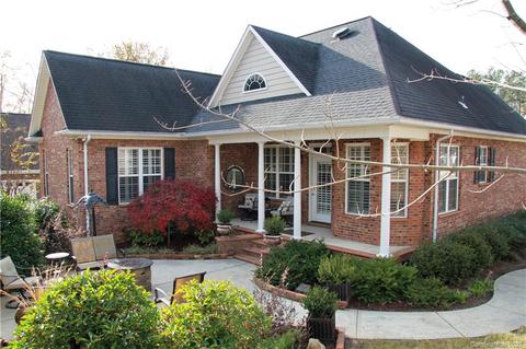 949 Wilson Dr, Lancaster, SC 29720 photo 4