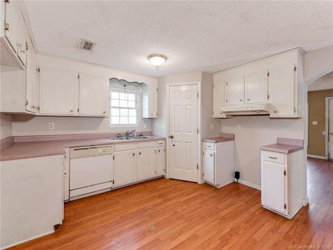 220 Cook Rd, Casar, NC 28020 photo 7