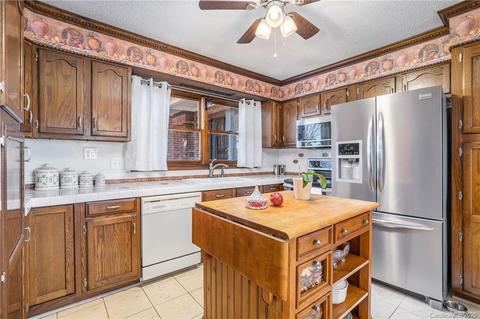 4813 Morgan Mill Rd, Monroe, NC 28110 photo 4