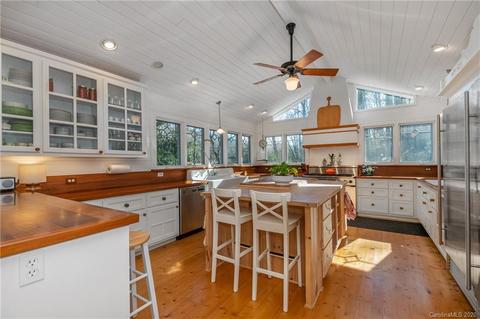 1860 Warrior Dr, Tryon, NC 28782 photo 8