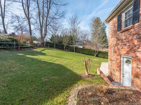 14 Briar Ln, Clyde, NC 28721 photo 21