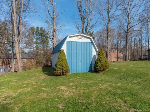 14 Briar Ln, Clyde, NC 28721 photo 24