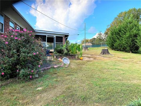 700 7th St SE, Hickory, NC 28602 photo 9