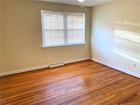 700 7th St SE, Hickory, NC 28602 photo 23