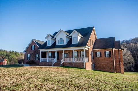 465 Fox Hunter Rd, Harmony, NC 28634 photo 2
