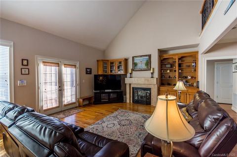 465 Fox Hunter Rd, Harmony, NC 28634 photo 13