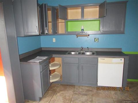 321 3rd St SE, Hickory, NC 28602 photo 9