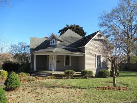 321 3rd St SE, Hickory, NC 28602 photo 2