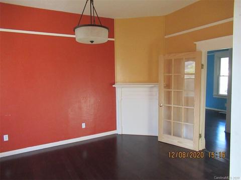 321 3rd St SE, Hickory, NC 28602 photo 7