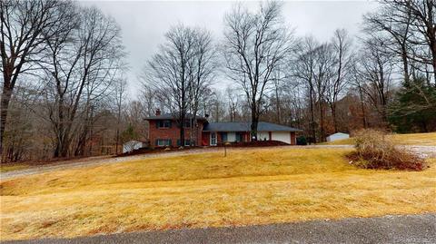 7725 Farmbrook Dr, Waxhaw, NC 28173 photo 4