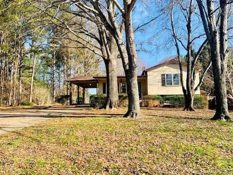 1980 August St, Conover, NC 28613 photo 1