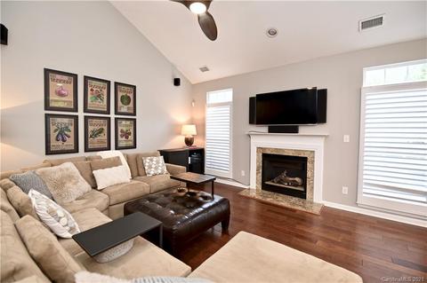 19822 Sandyedge Dr, Cornelius, NC 28031 photo 23