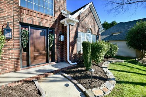 19822 Sandyedge Dr, Cornelius, NC 28031 photo 4