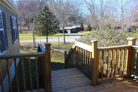 4008 Old Clyde Rd, Clyde, NC 28721 photo 5