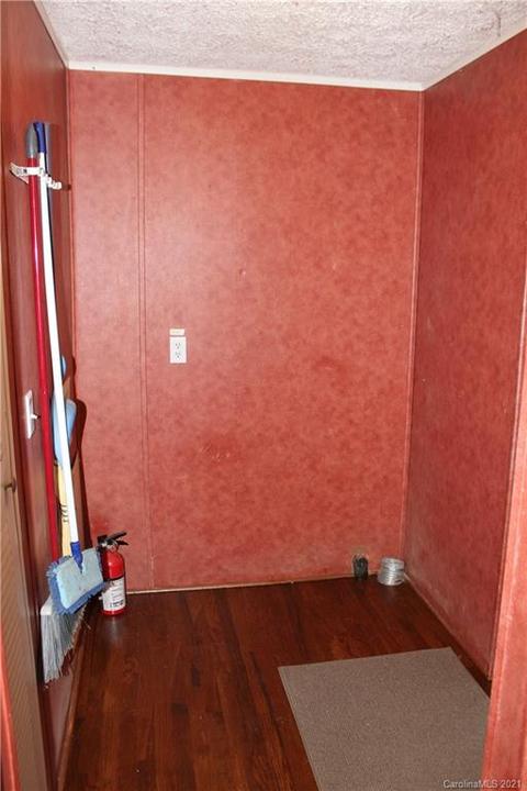 4008 Old Clyde Rd, Clyde, NC 28721 photo 31