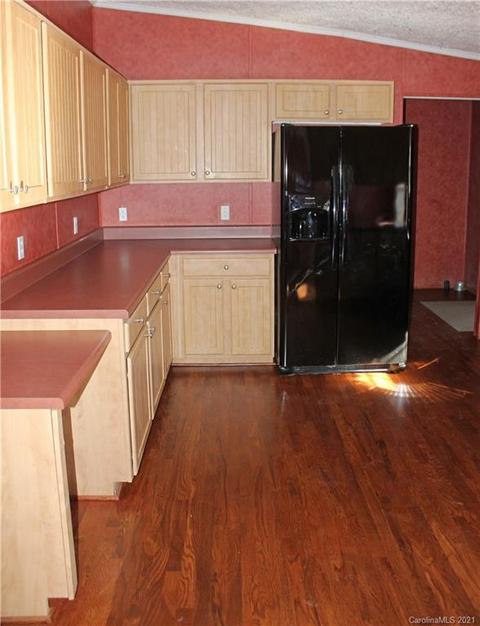 4008 Old Clyde Rd, Clyde, NC 28721 photo 9